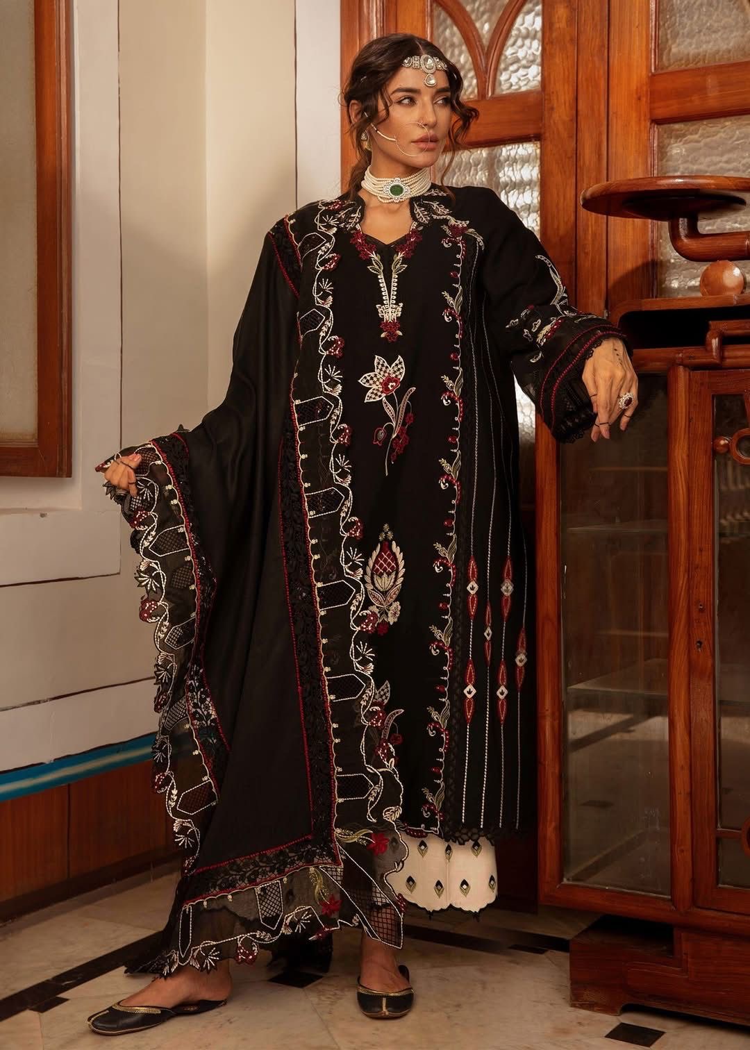 CRIMSON BY SAIRA SHAKIRA Lawn