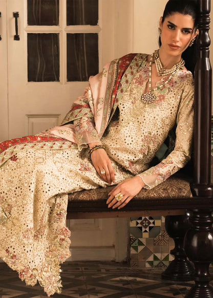 Saira Shakira GILDED-01