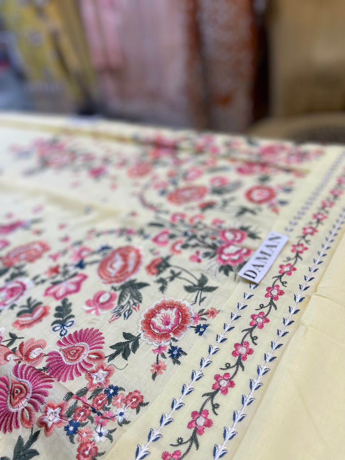 Hussain Rehar Lawn - Zubdah