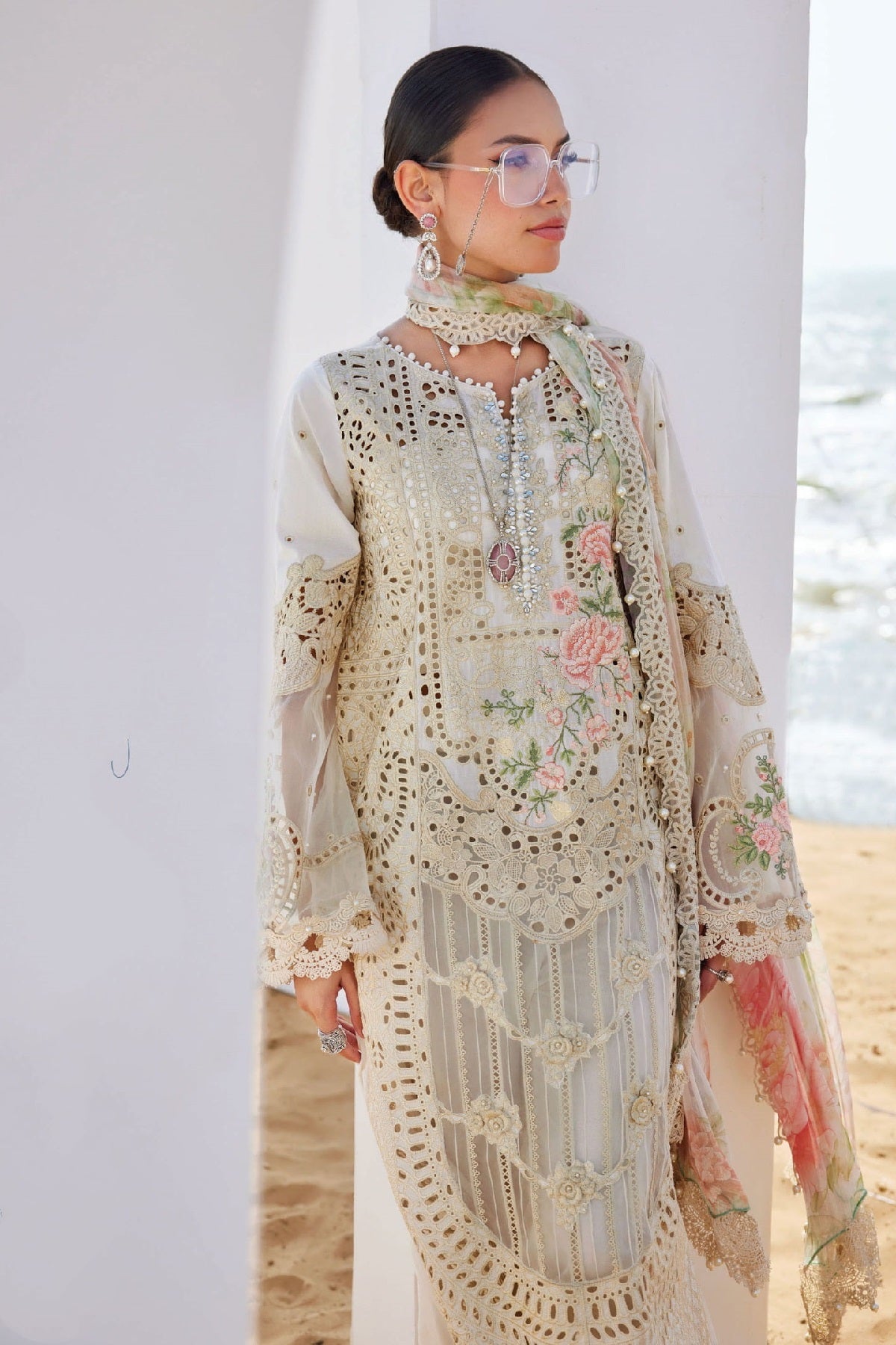MARIA B LUXURY LAWN D-07