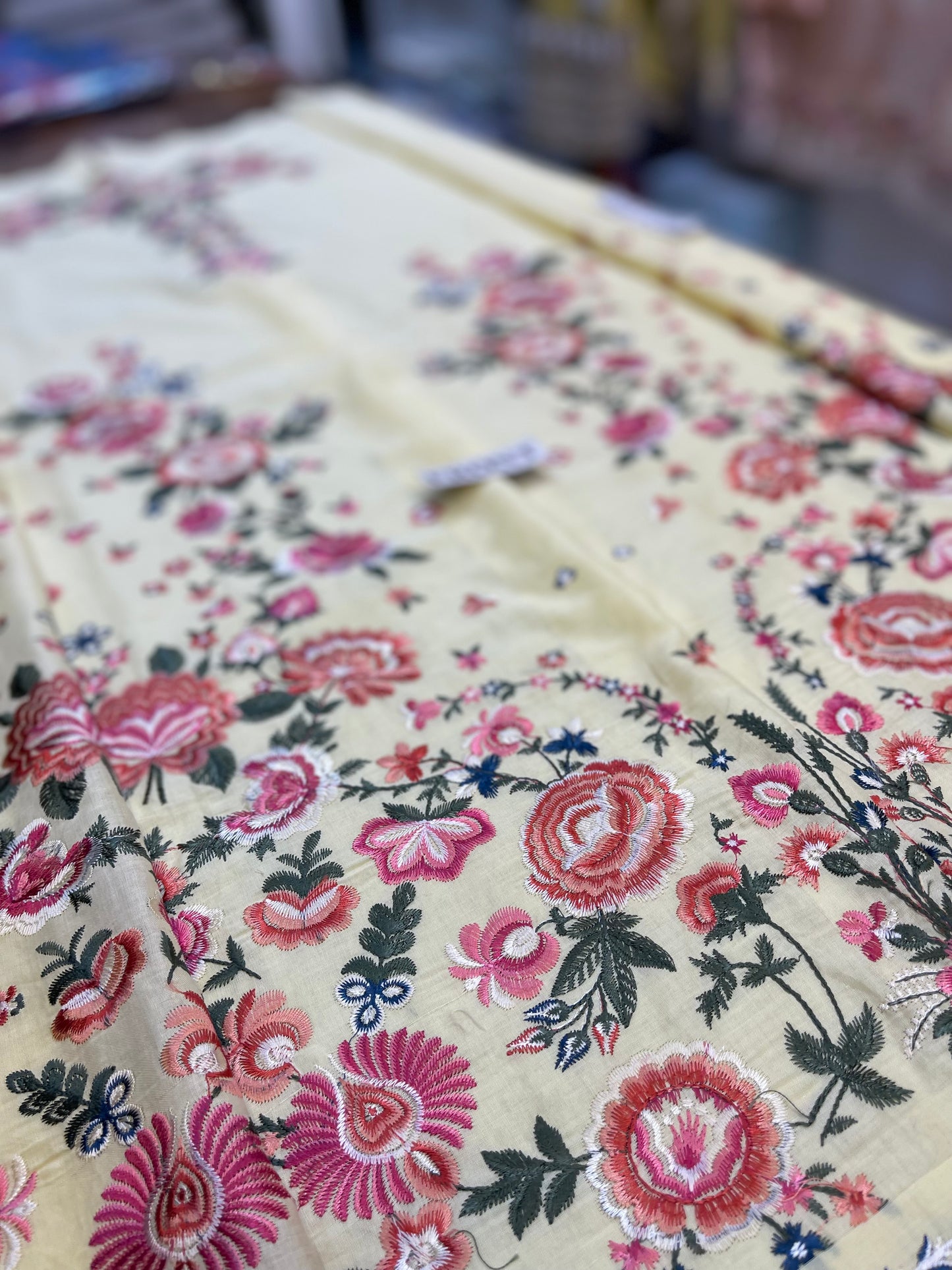 Hussain Rehar Lawn - Zubdah